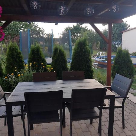 Apartman U Lidusky Breclav Luaran gambar