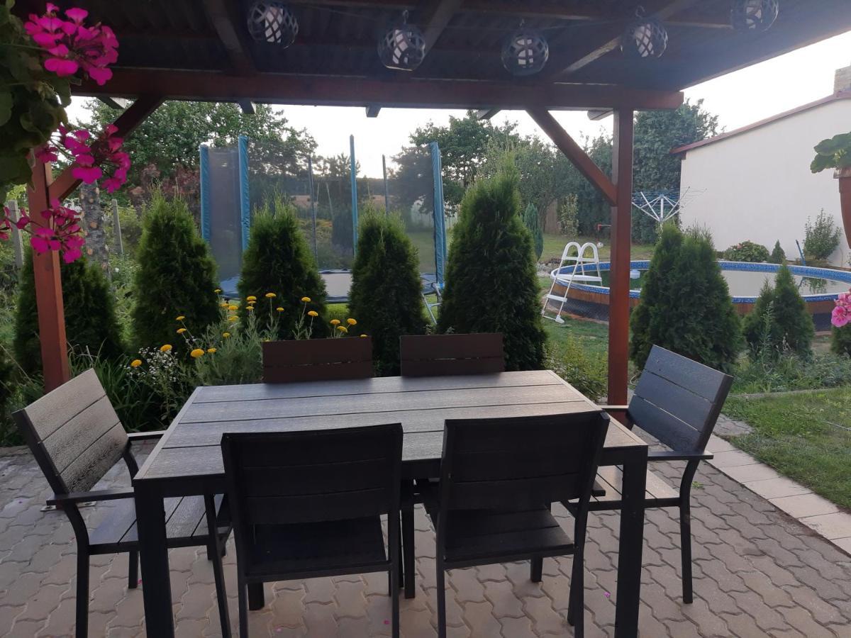 Apartman U Lidusky Breclav Luaran gambar